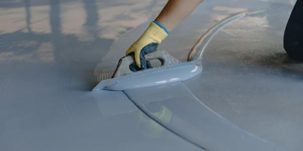 Trabajos Verticales en Fachadas de Edificios / Viviendas en Sabadell · Pintura y Pavimentos para Pintar Garajes y Parkings